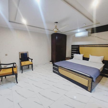 Hotel White Pearl Lahore Esterno foto