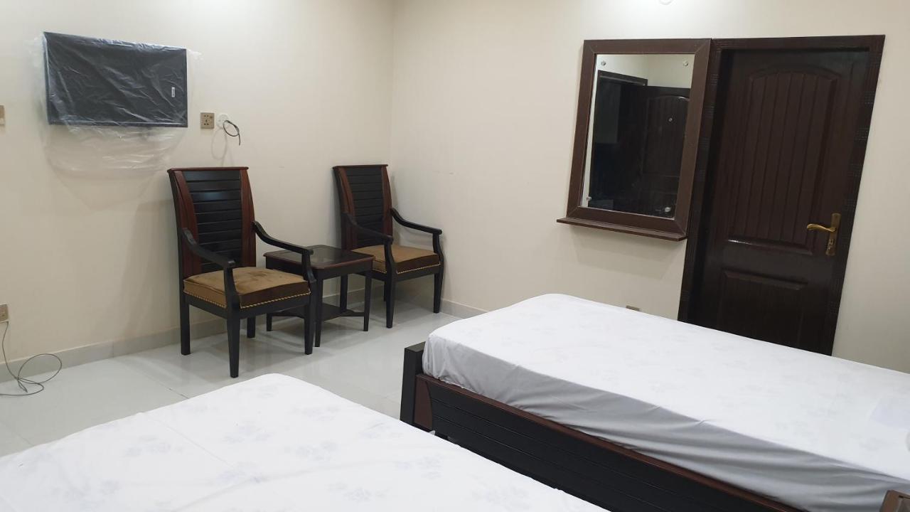 Hotel White Pearl Lahore Esterno foto