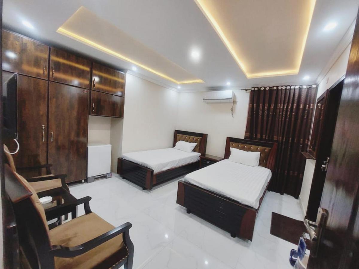 Hotel White Pearl Lahore Esterno foto