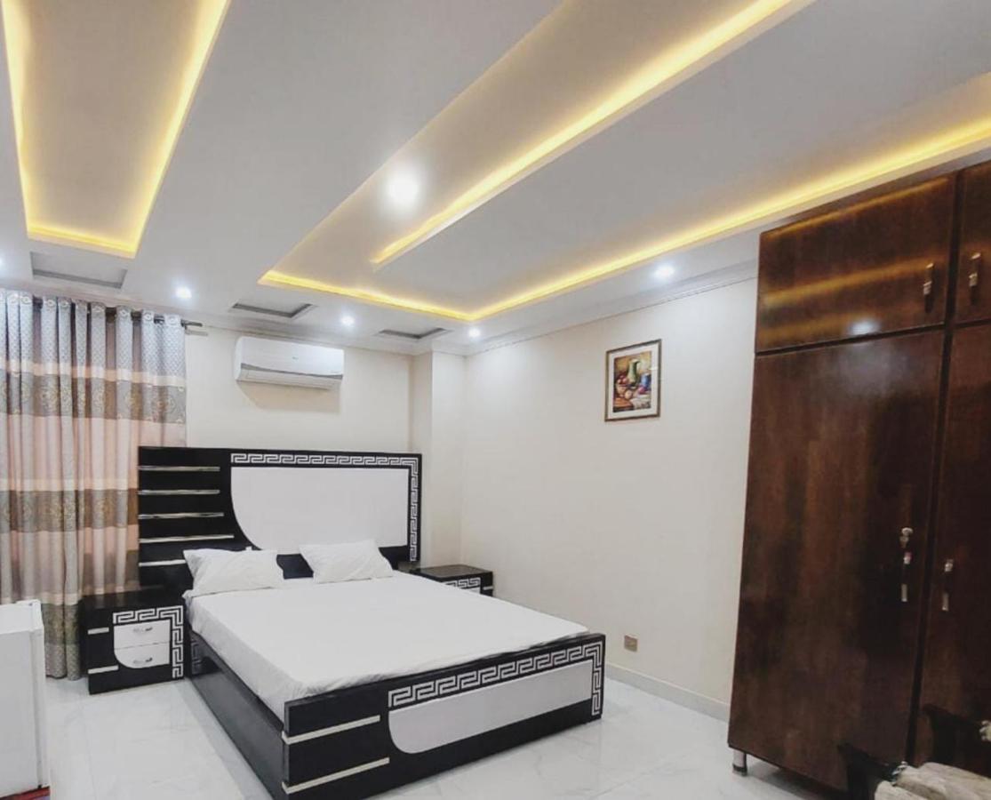 Hotel White Pearl Lahore Esterno foto