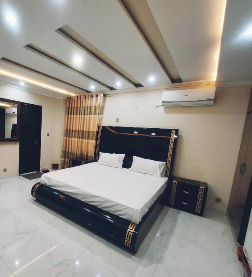 Hotel White Pearl Lahore Esterno foto