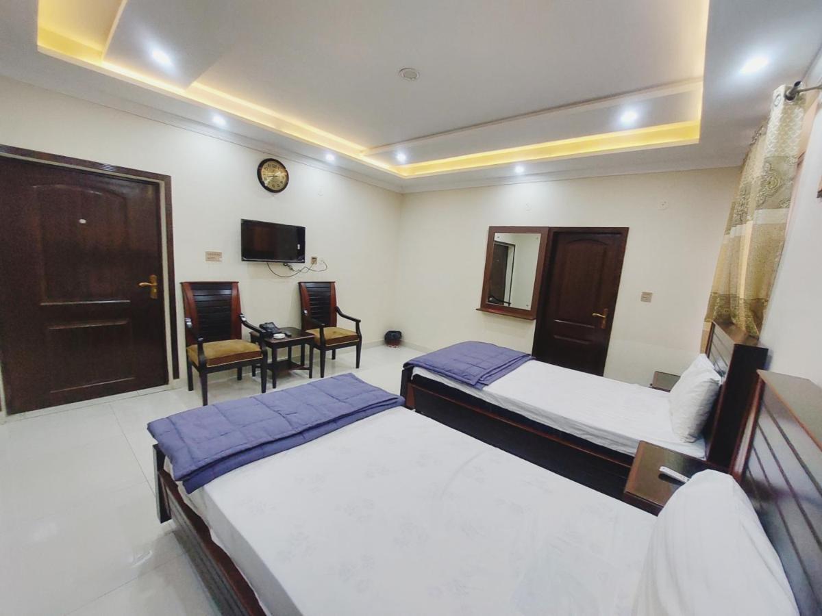 Hotel White Pearl Lahore Esterno foto