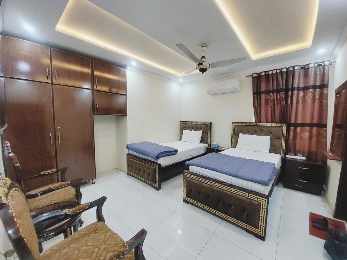 Hotel White Pearl Lahore Esterno foto
