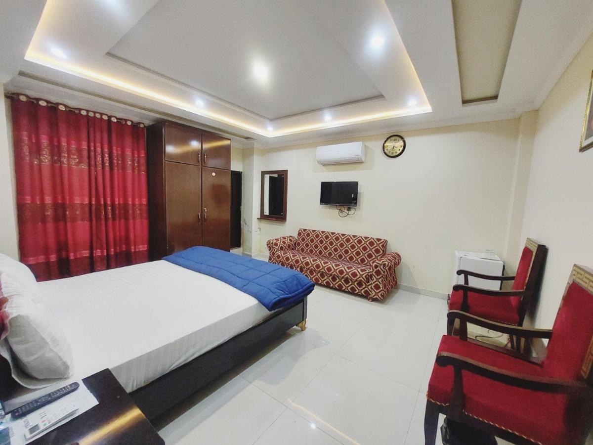 Hotel White Pearl Lahore Esterno foto