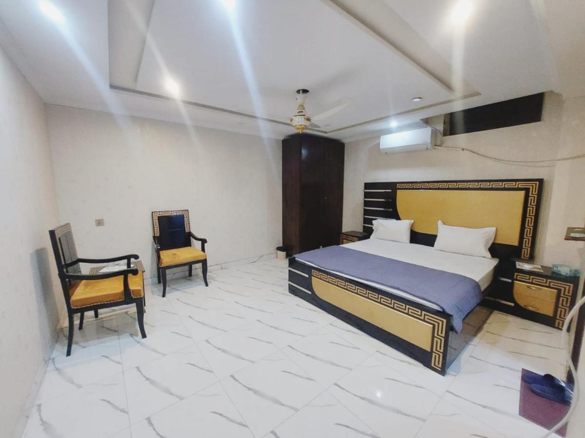 Hotel White Pearl Lahore Esterno foto
